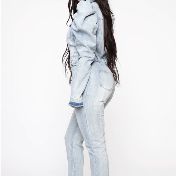 FASHION NOVA SHAKE YA SHOULDERS DENIM JUMPSUIT - Picture 3 of 4